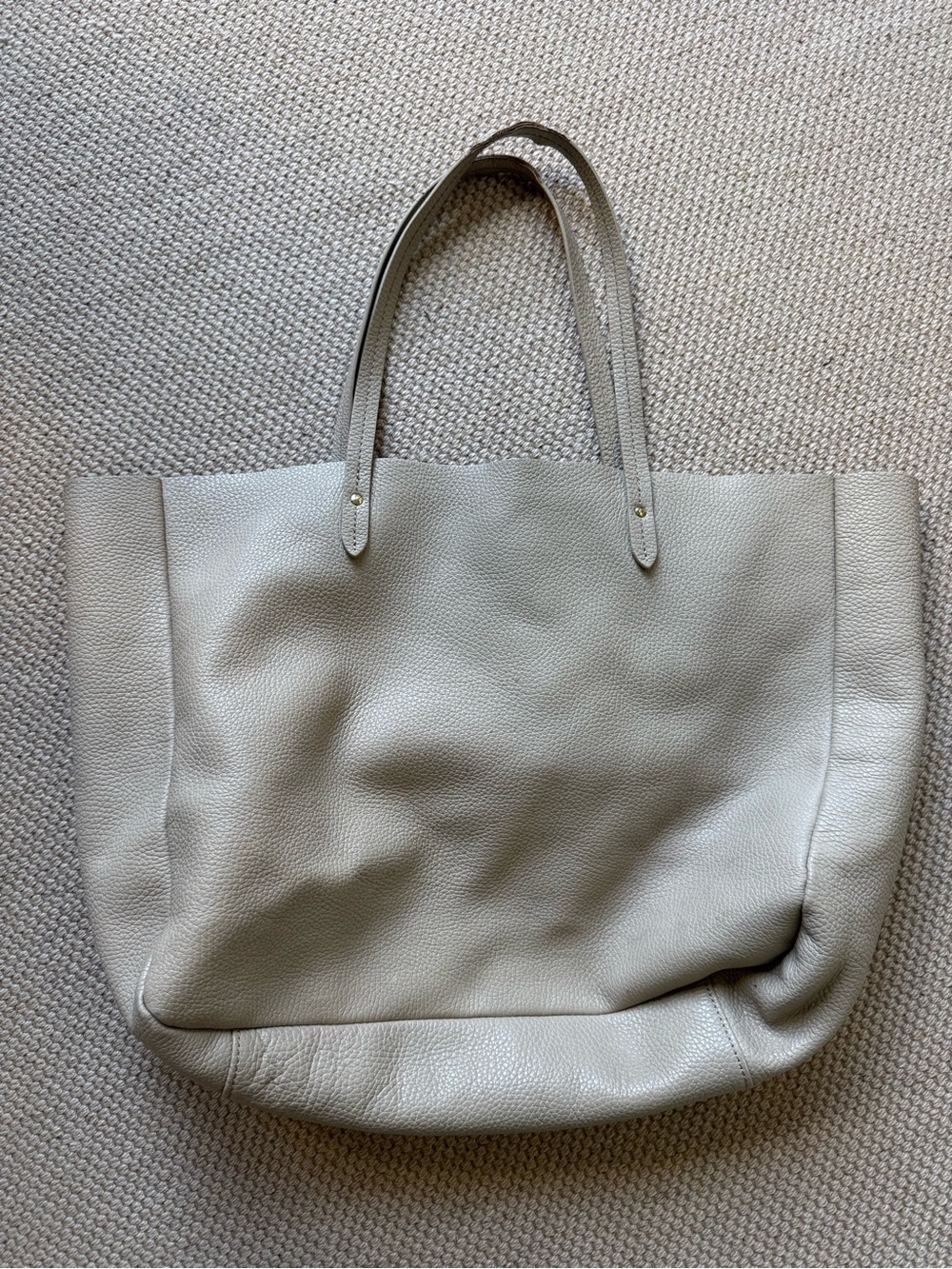 Barneys New York Classic Cream Leather Tote Bag - Chic Everyday Carry